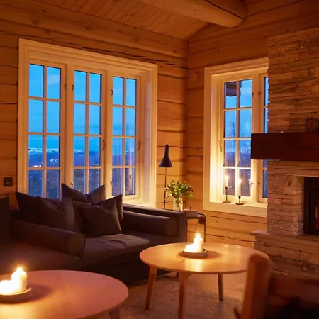 Spacious Log Panoramic View And Hot Tub Holiday home