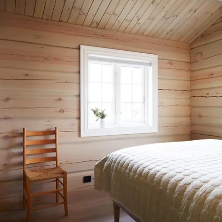 Spacious Log Panoramic View And Hot Tub Holiday home Lii